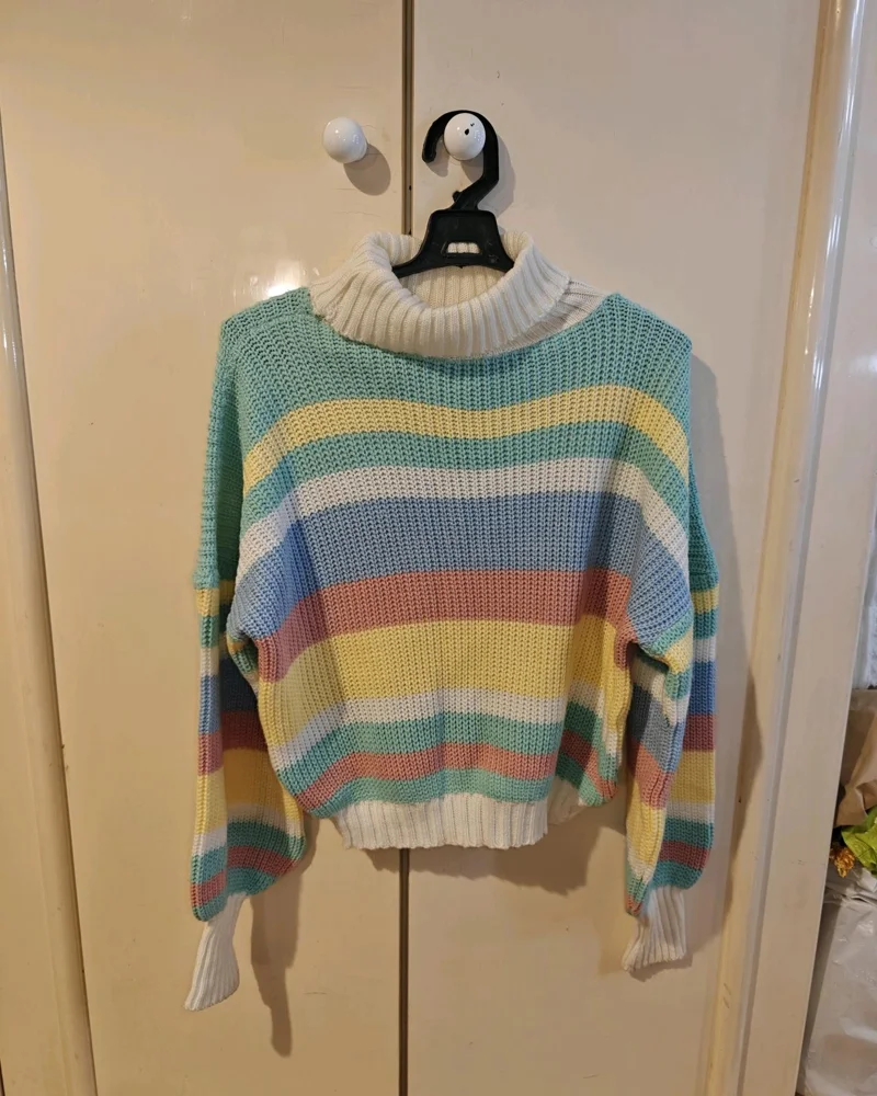Sweaters & Pullovers