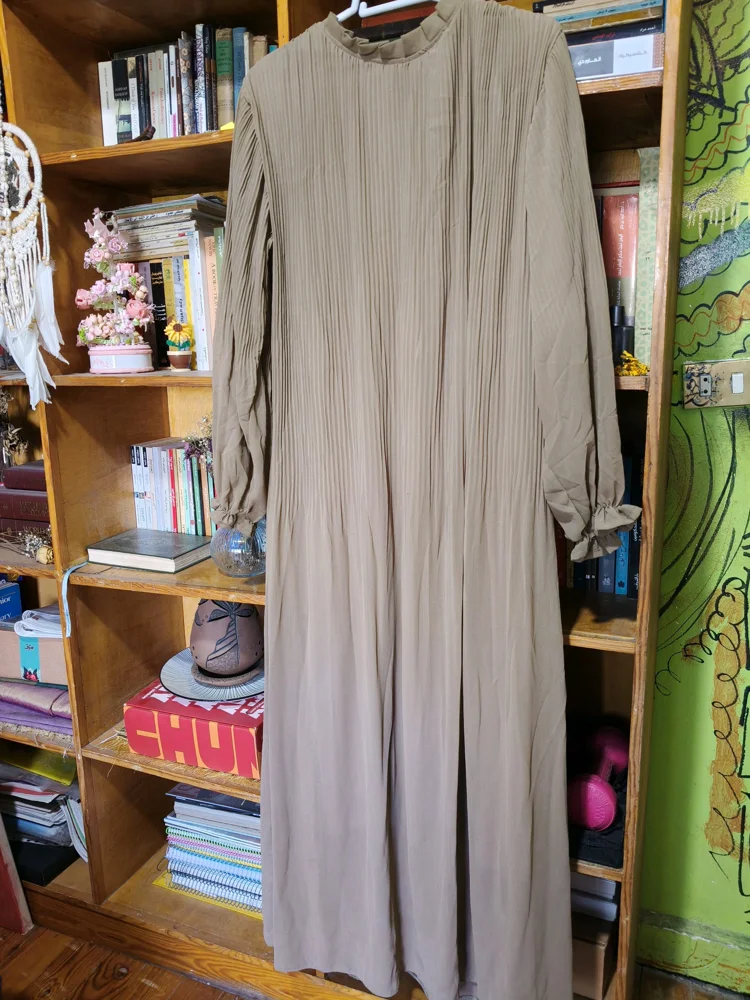 Local فساتين طويلة
