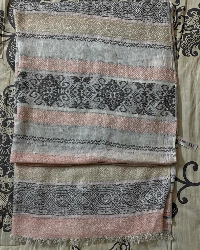 Scarves & Shawls