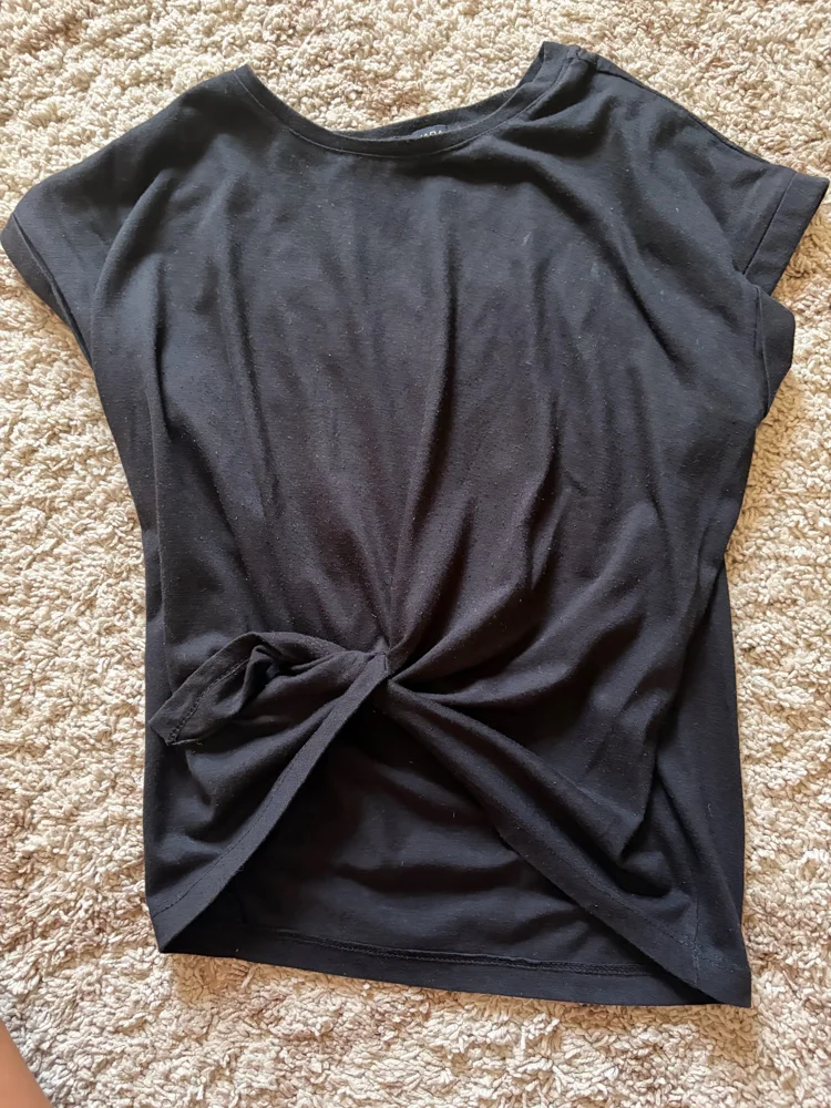 Rojada T-shirts, size XS / 34 / 6, photo 2