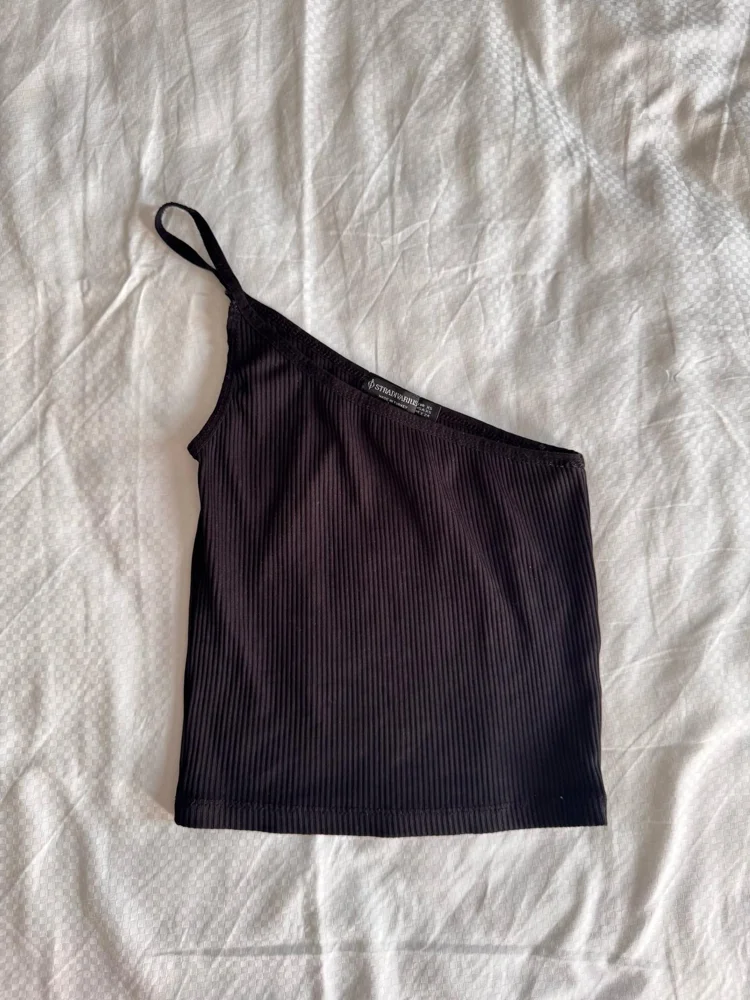 Stradivarius Crop Tops