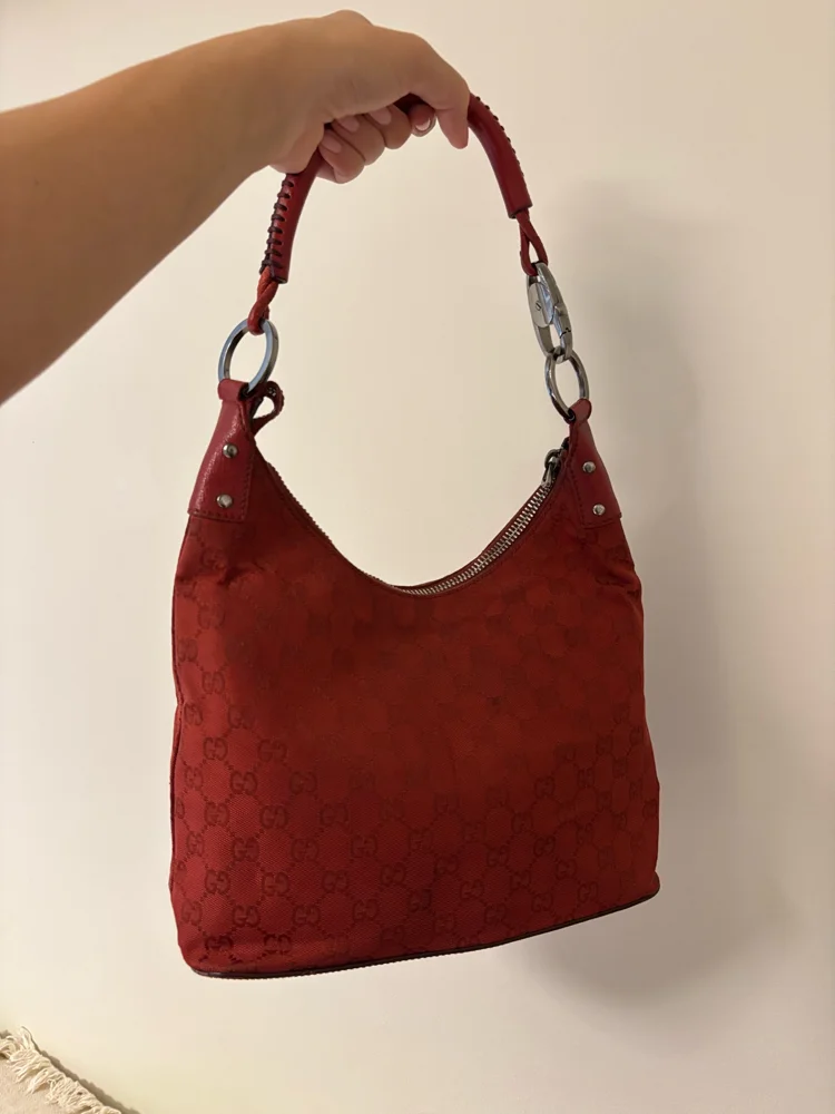 Gucci Shoulder Bags