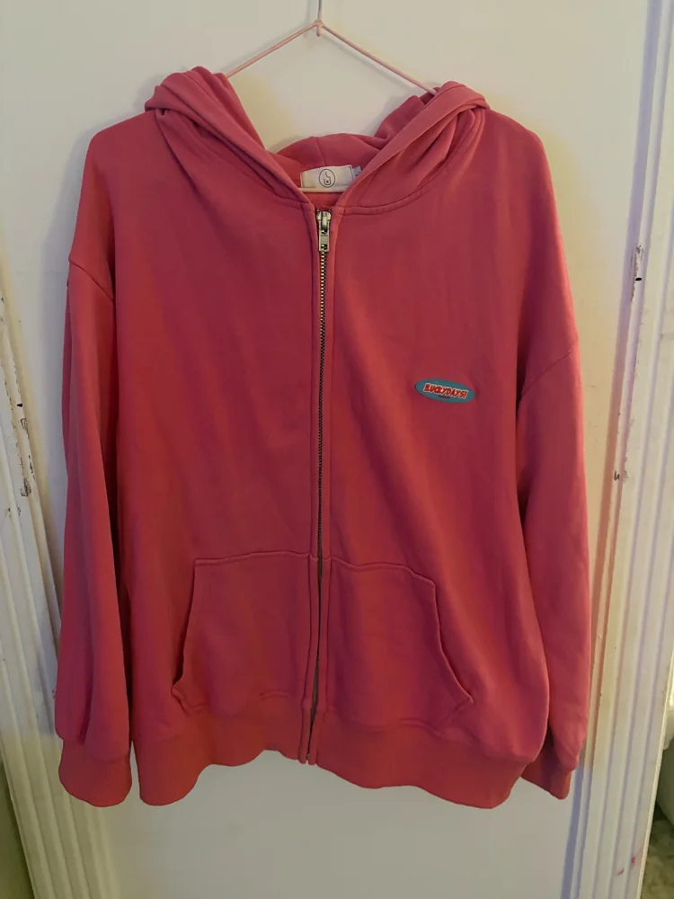 Hoodies, size L