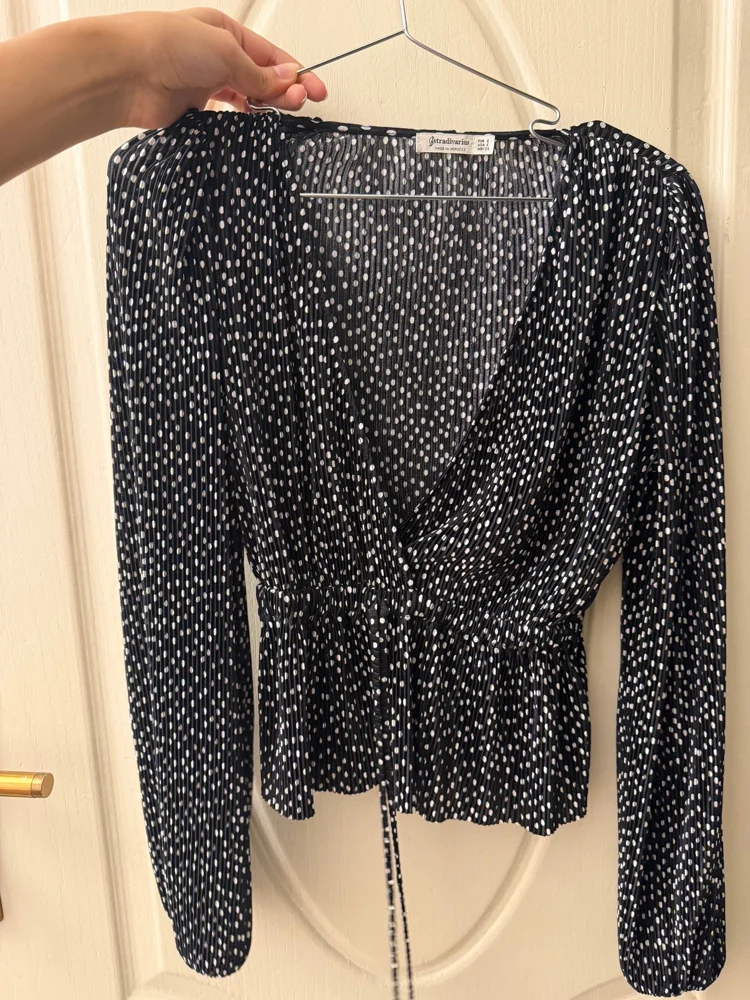 Stradivarius Blouses