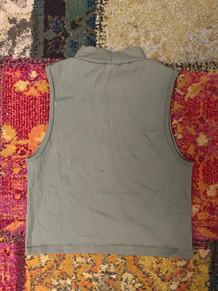 Stradivarius Tank Tops, size L / 40 / 12, photo 3