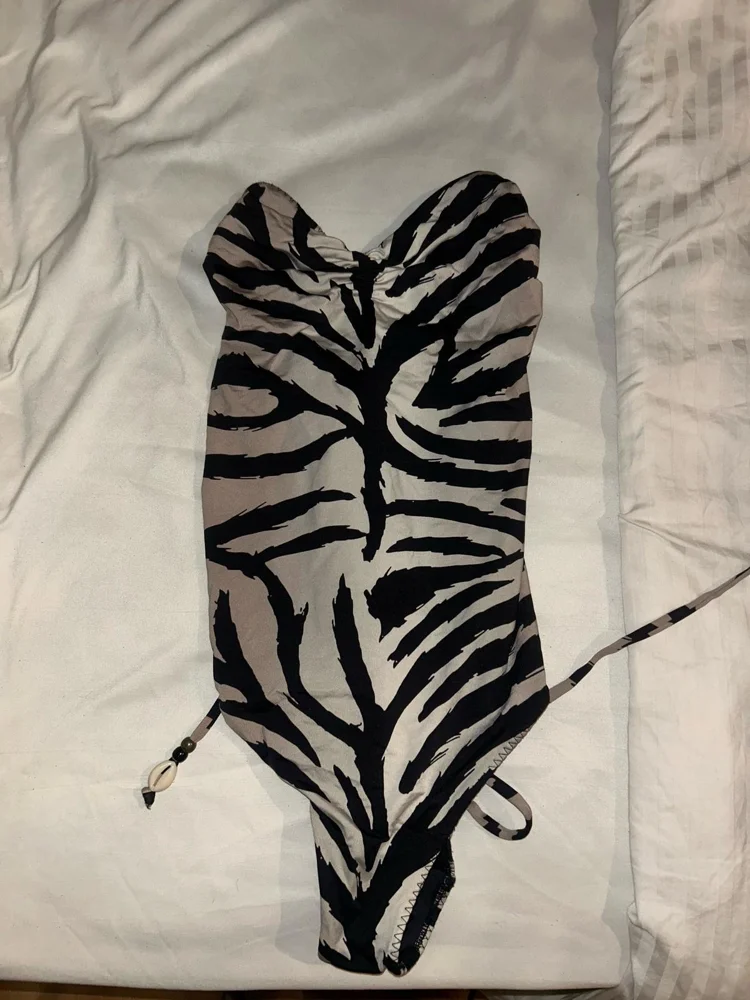 H&M One-Piece Swimsuits