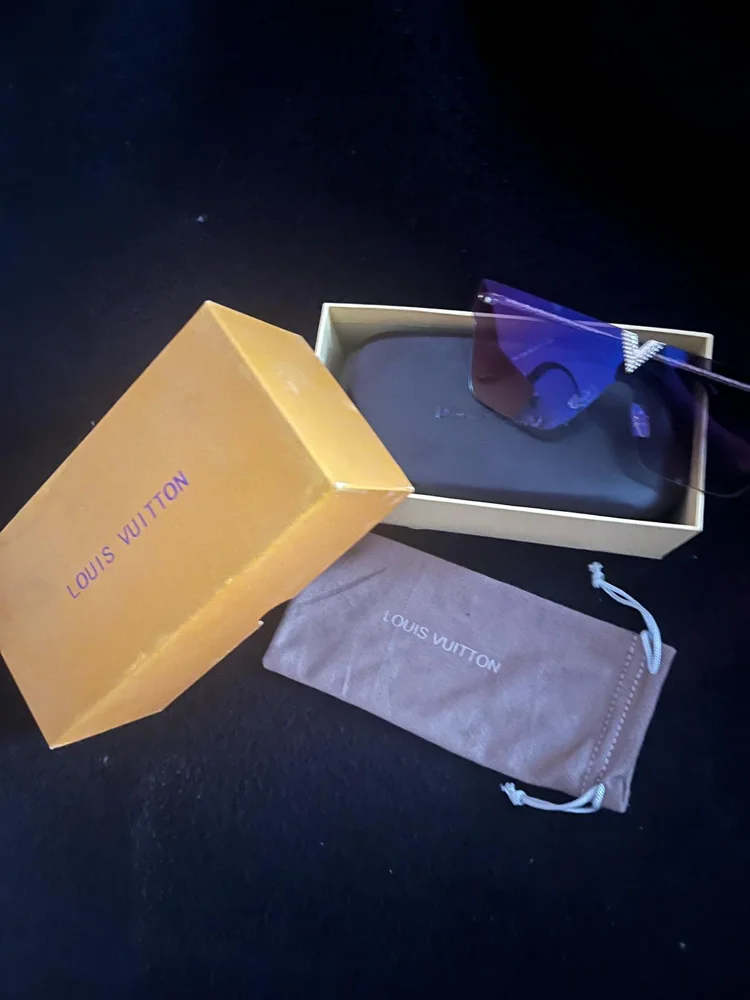 Louis Vuitton نضارات شمس
