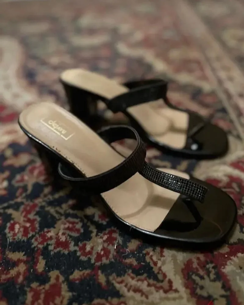 deja vu Kitten Heels