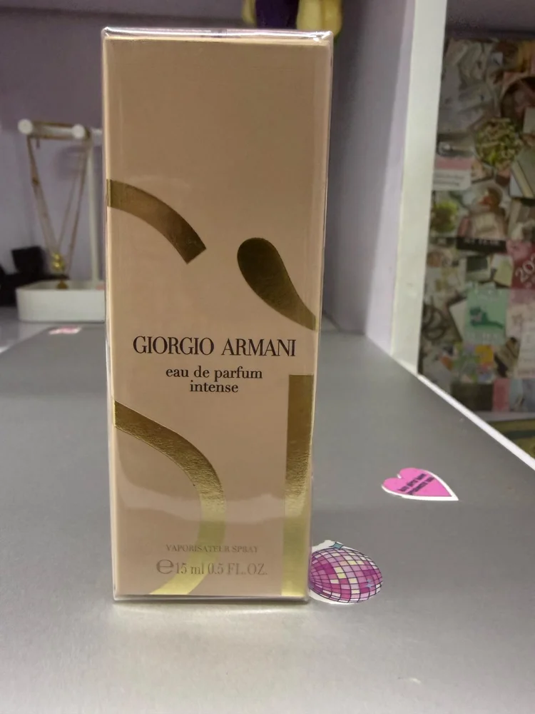 Giorgio Armani Perfume