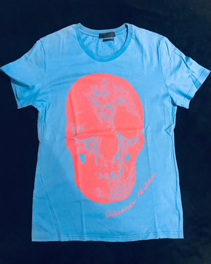 Alexander McQueen T-shirts, size M