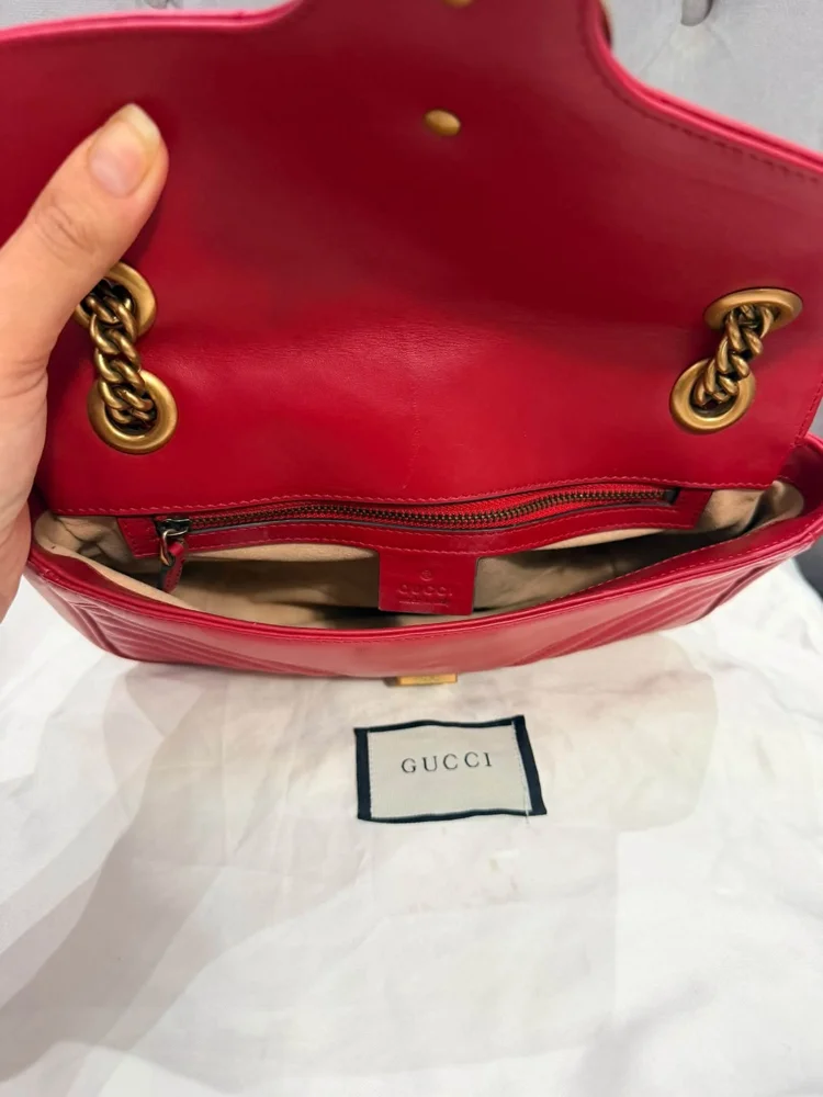 Gucci Shoulder Bags, Excellent, photo 2