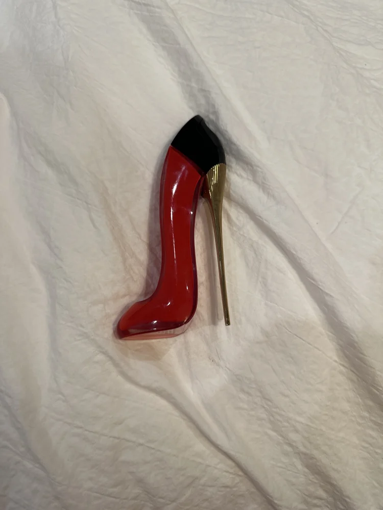 Carolina Herrera Perfume