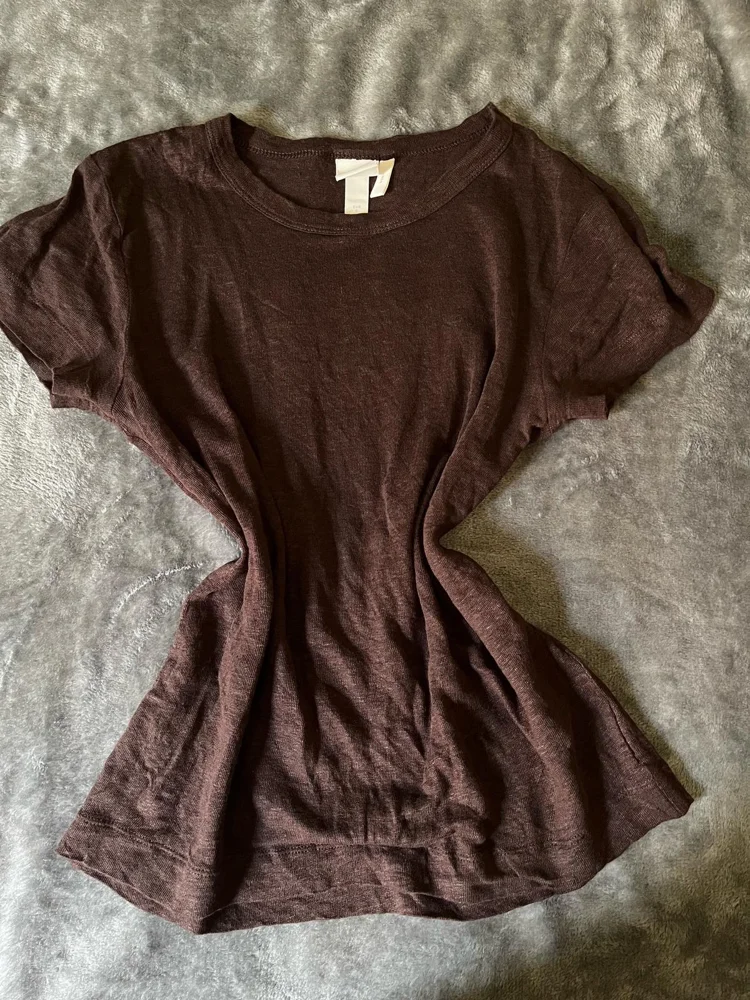 H&M T-shirts