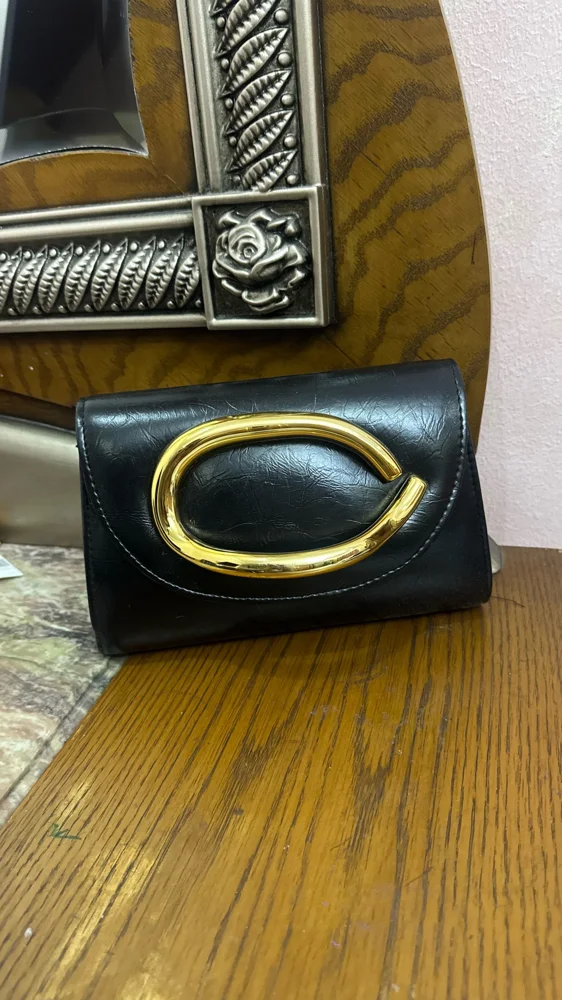 Local Shoulder Bags