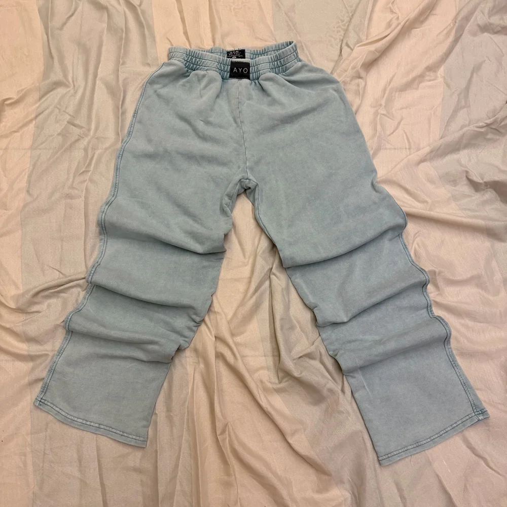 Local Sweatpants, size S