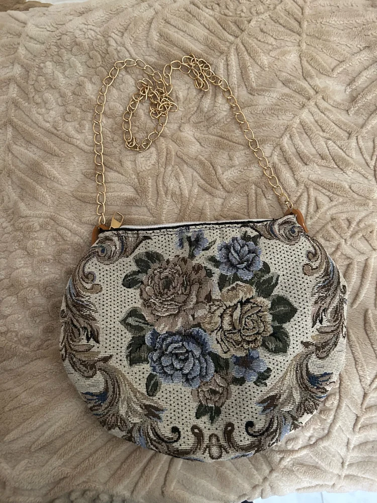 Shoulder Bags