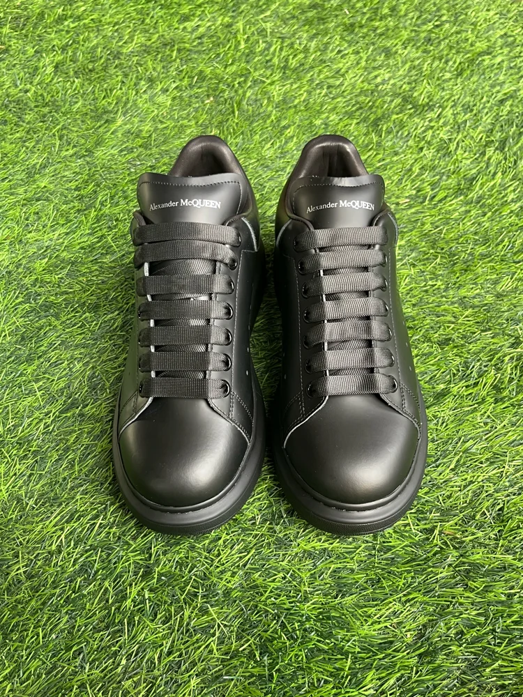 Alexander McQueen Sneakers, New with tags, size 45, photo 2