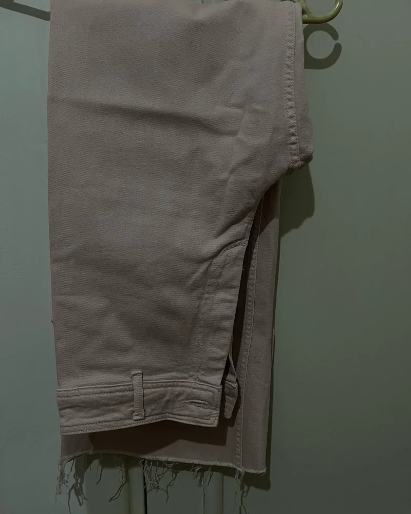 Zara چينز