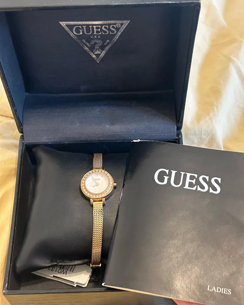 GUESS ساعات