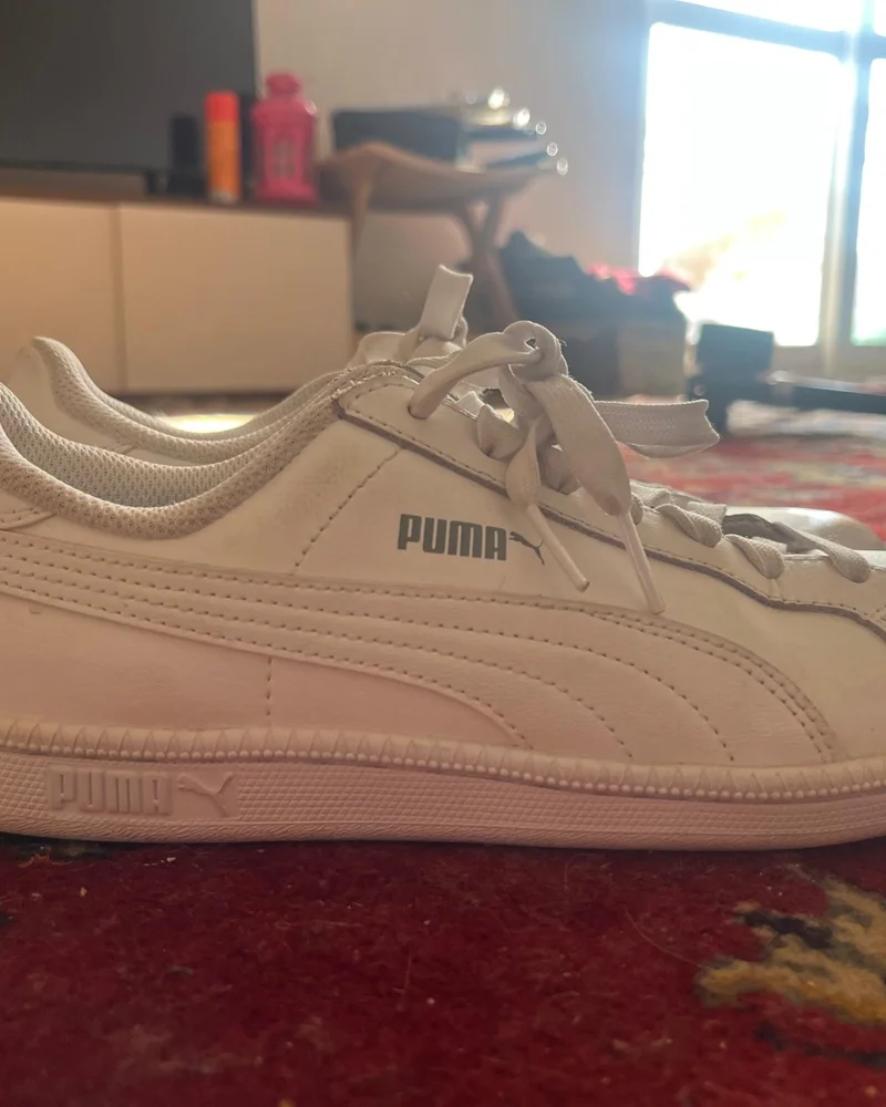 Puma Sneakers