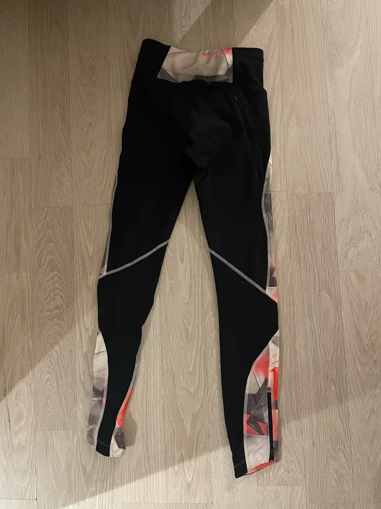 Under Armour Leggings, size XS / 34 / 6, photo 2