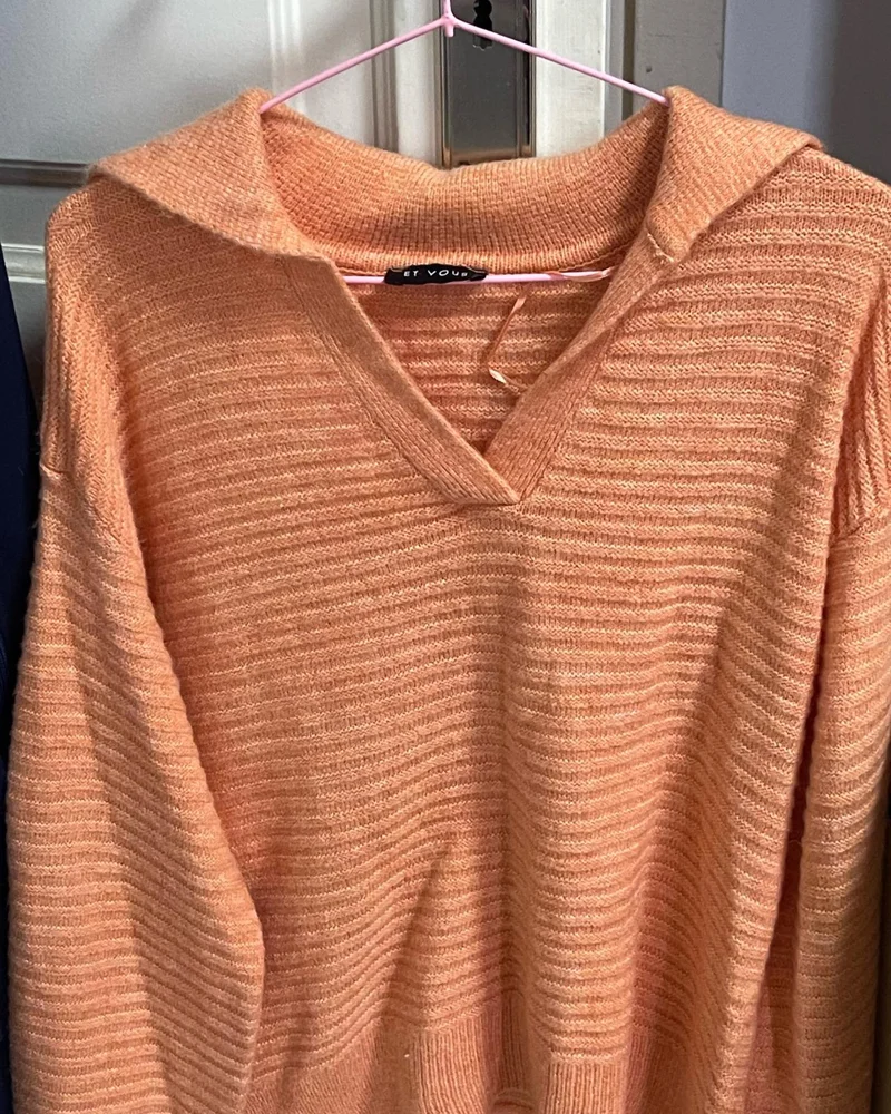 Sweaters & Pullovers