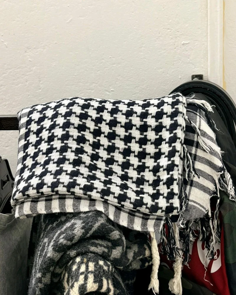 Scarves & Shawls
