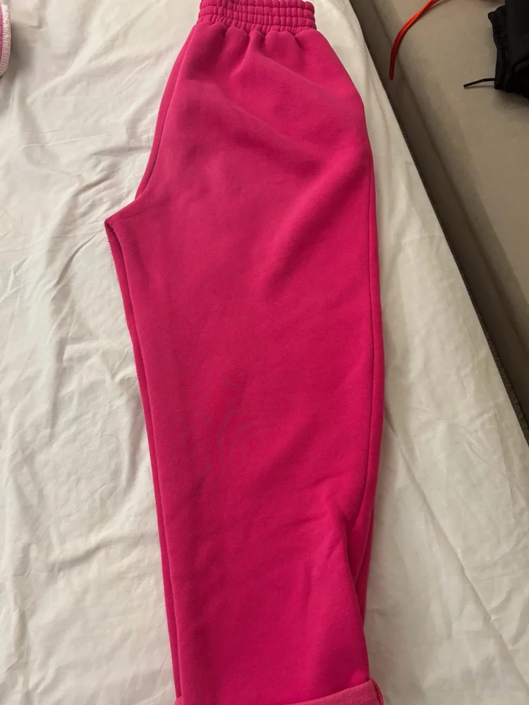 Bershka بنطلونات