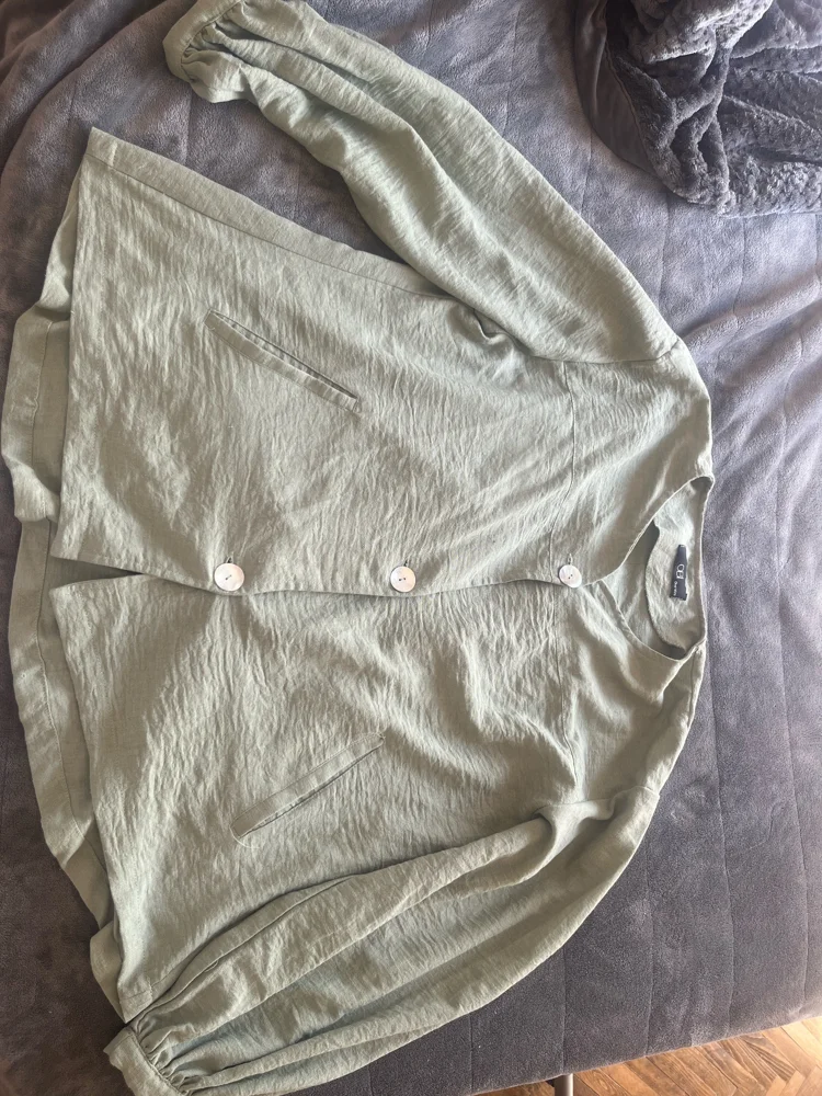 Local Blouses