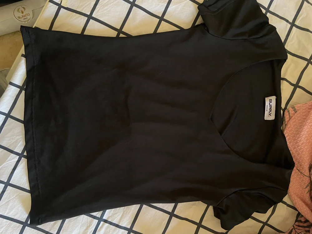 Local T-shirts, size M / 38 / 10, photo 2