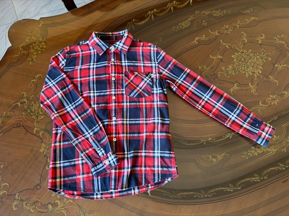 Tommy Hilfiger Tops
