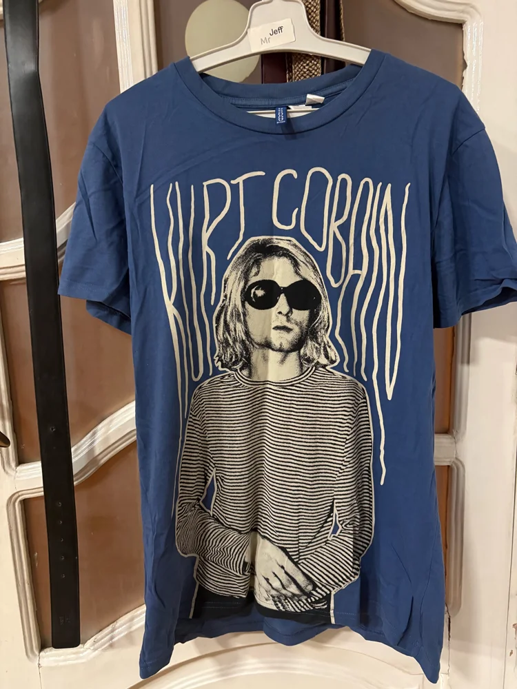 H&M Divided T-shirts