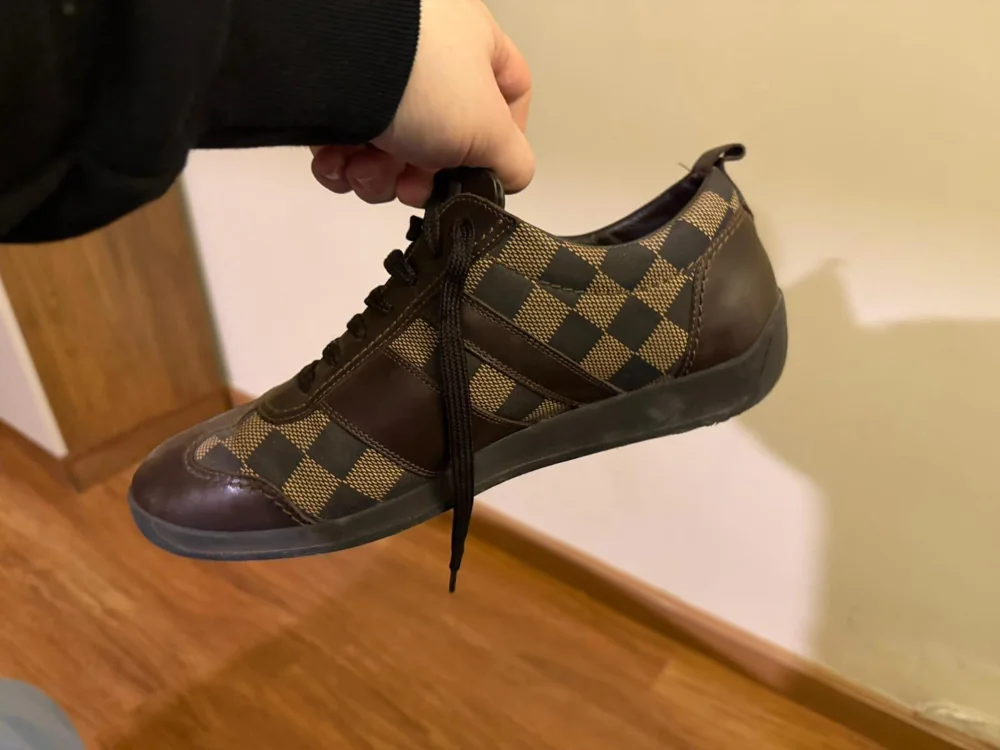 Louis Vuitton Sneakers, size 42, photo 5