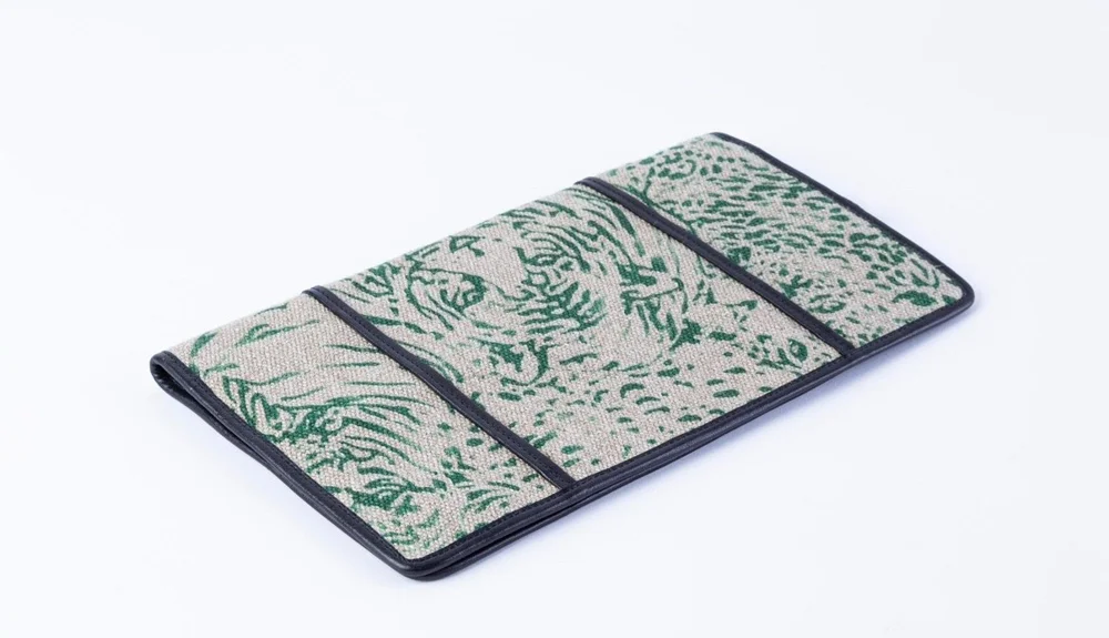 Clutches & Evening Bags