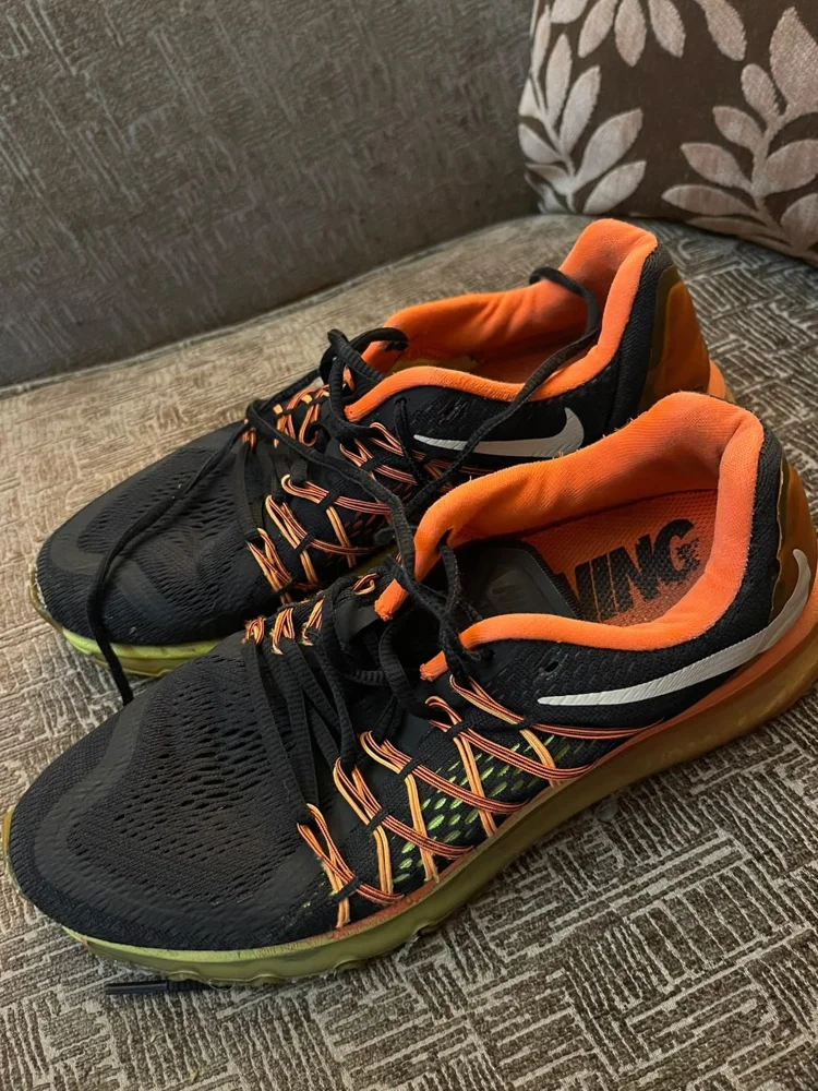 Nike Sneakers
