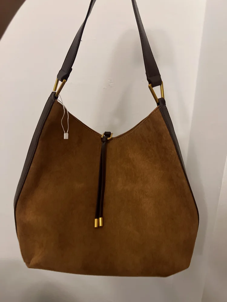 Max Tote Bag
