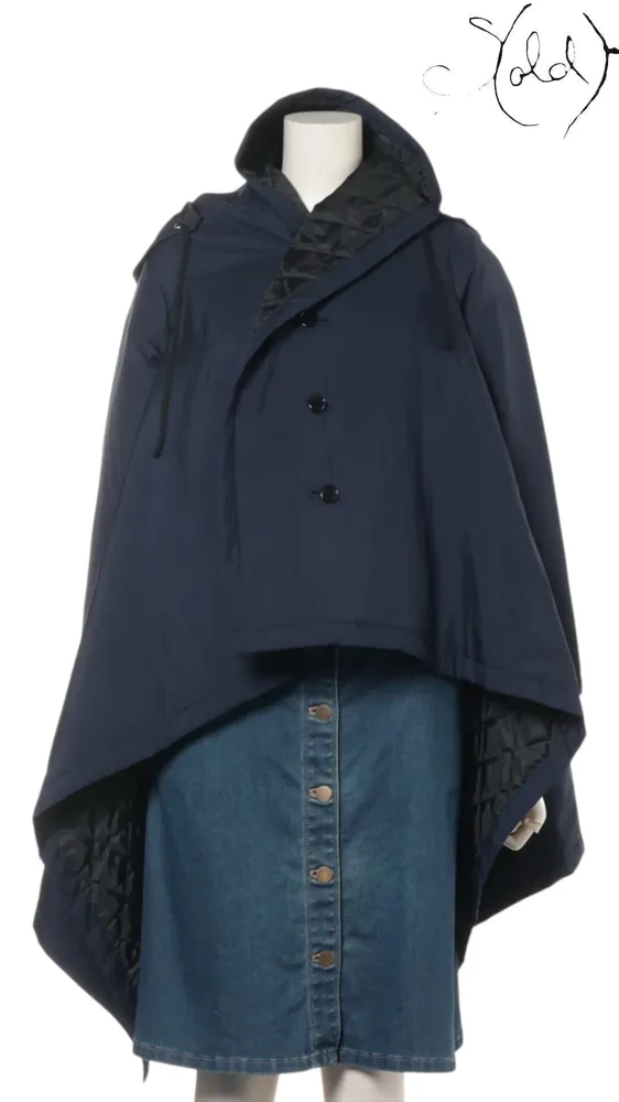 Comme des Garçons Coats, size XS / 34 / 6