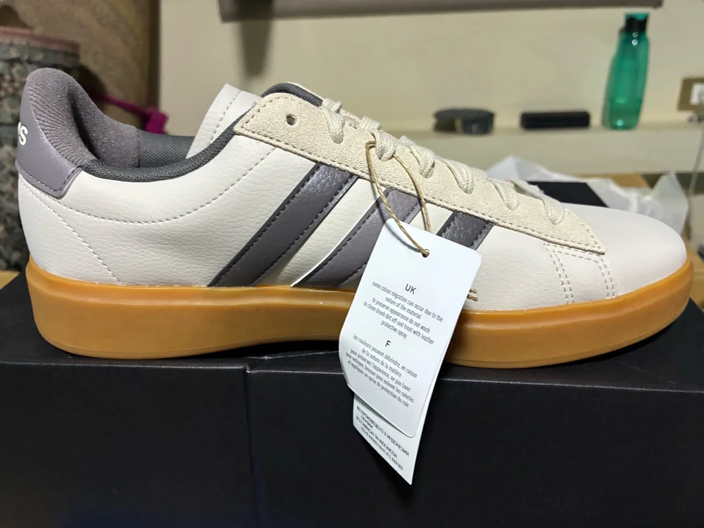 adidas Sneakers, size 42, photo 2