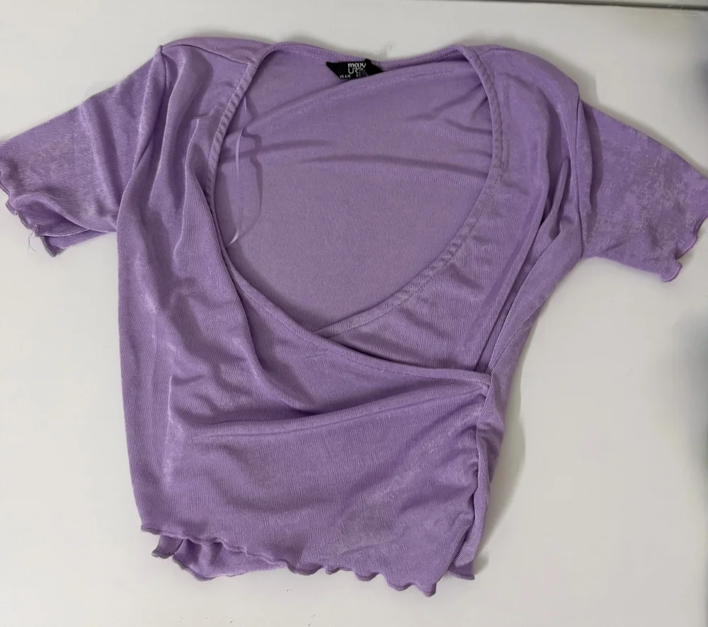 Max Crop Tops
