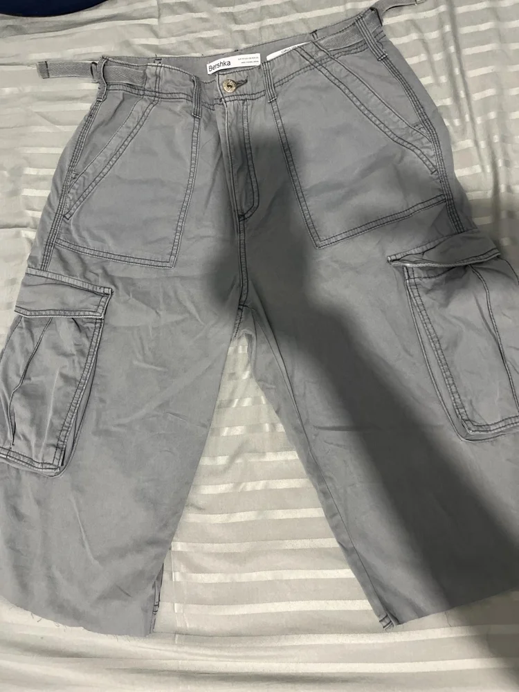 Bershka Capris