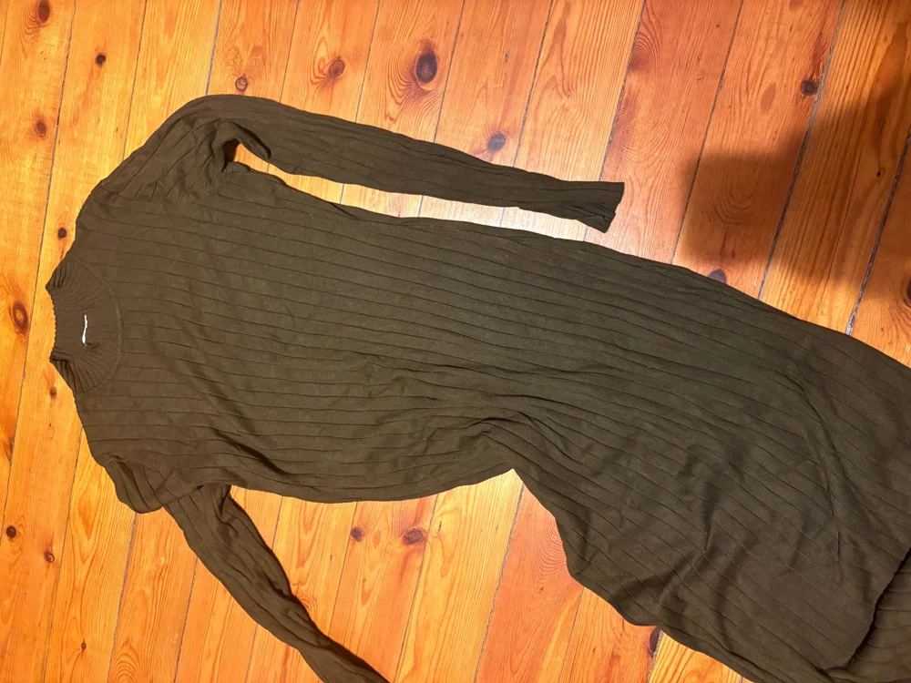 H&M Midi Dresses, size XL / 42 / 14, photo 2