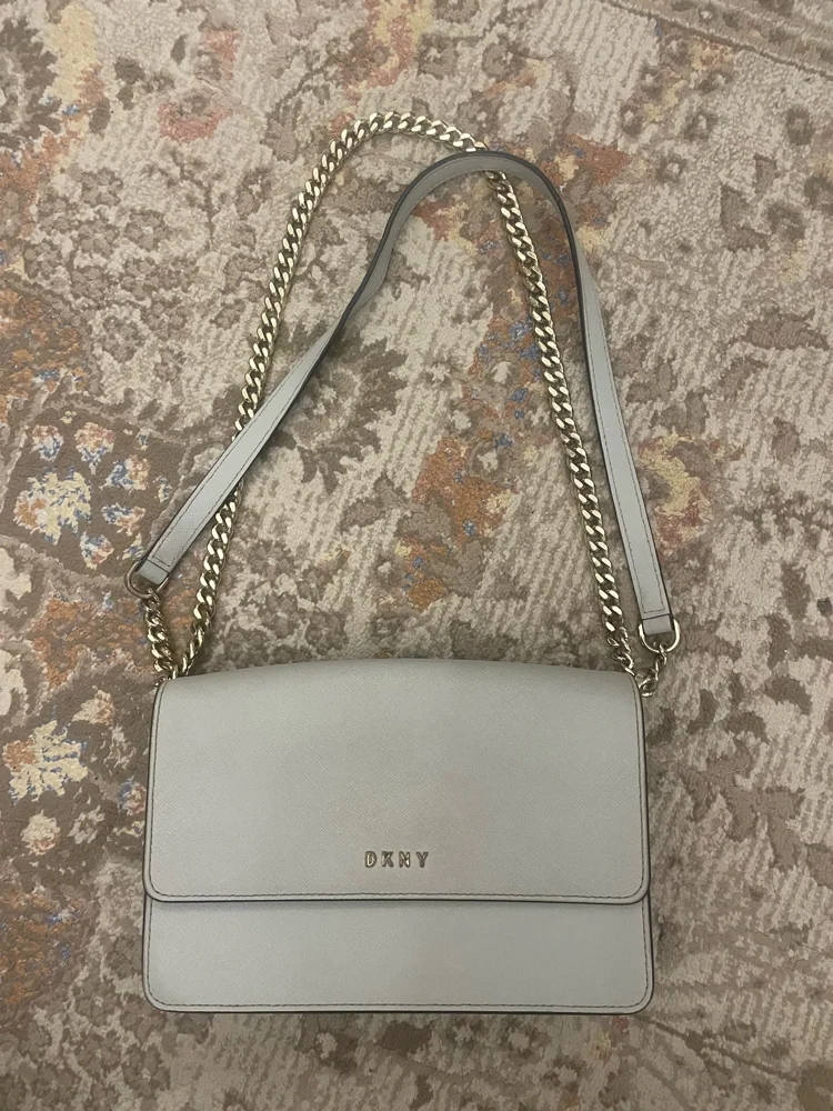 DKNY Shoulder Bags, size Other, photo 2