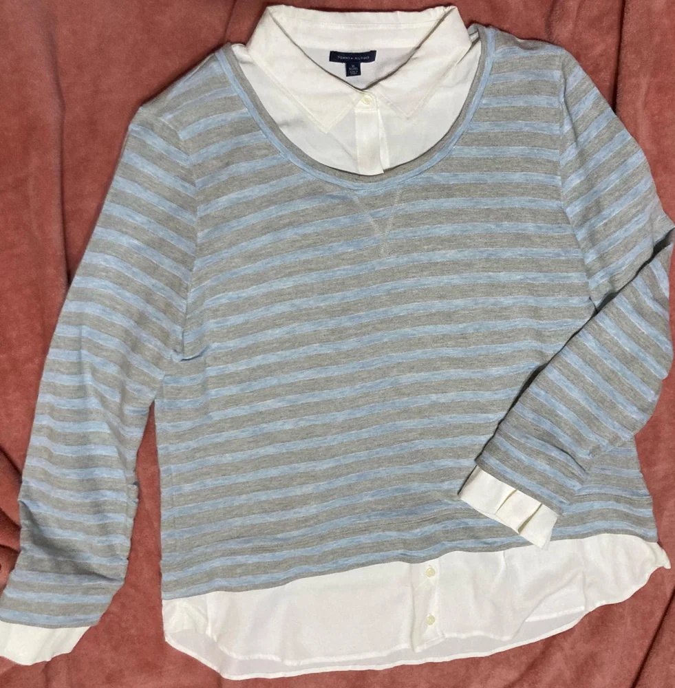 Tommy Hilfiger قمصان