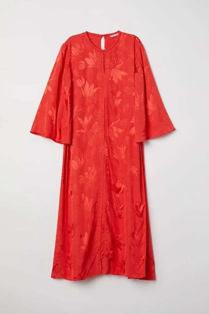 H&M فساتين ميدي