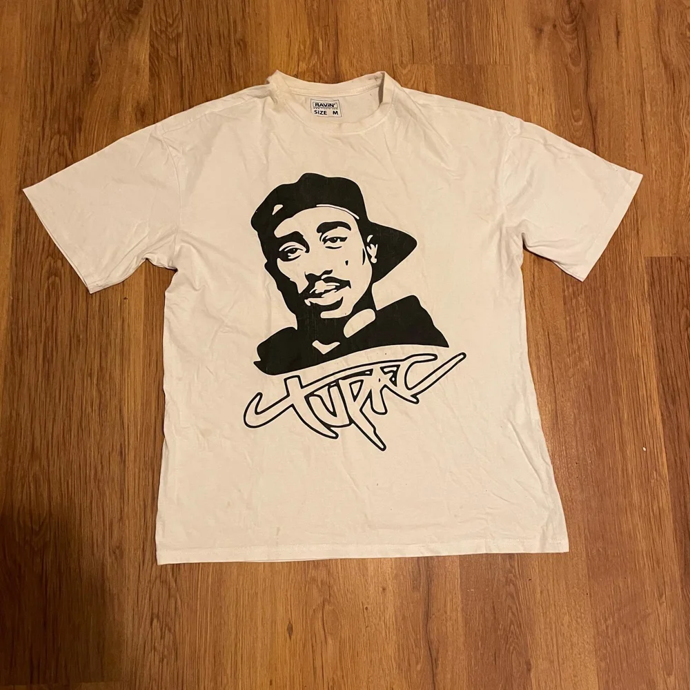 RAViN T-shirts