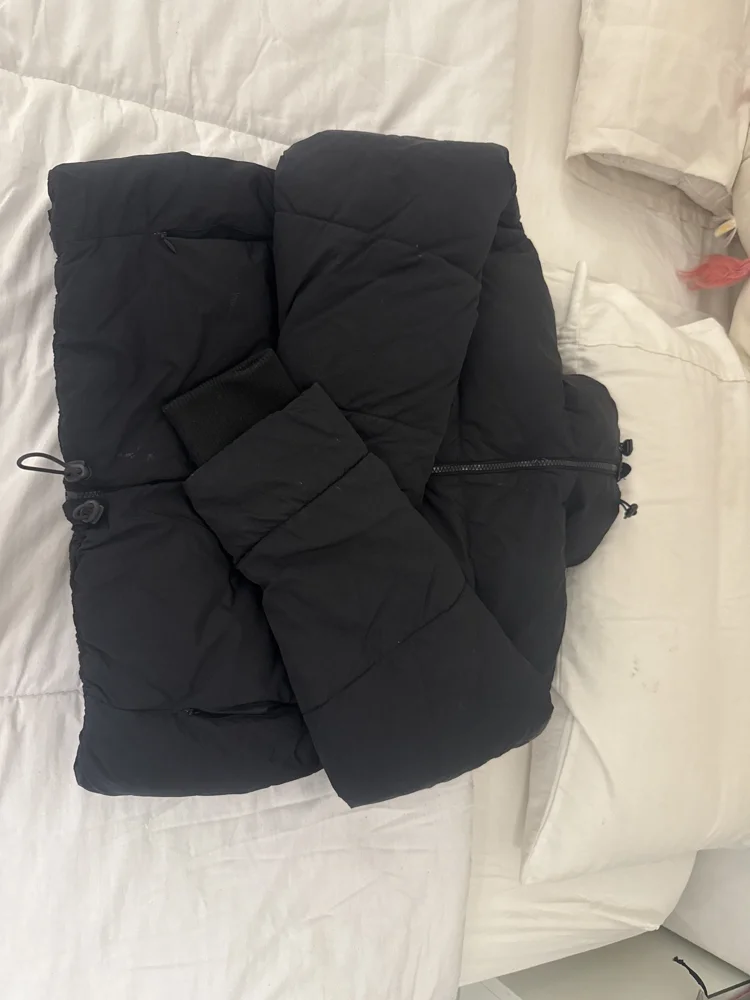 Zara Sweaters & Pullovers