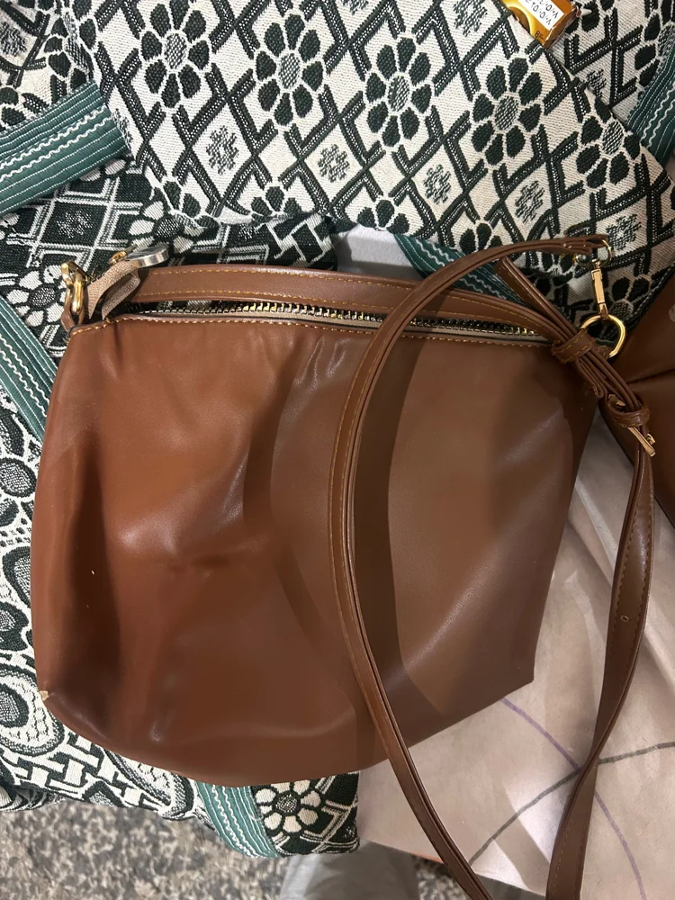 Local Handbags, Excellent, photo 3