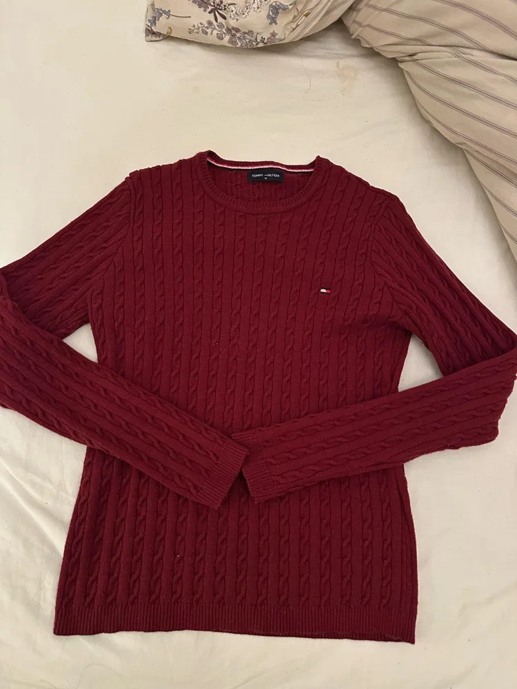Tommy Hilfiger Sweaters & Pullovers