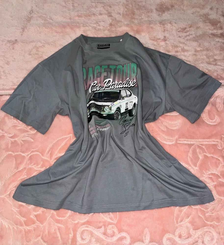 T-shirts, size L, photo 3