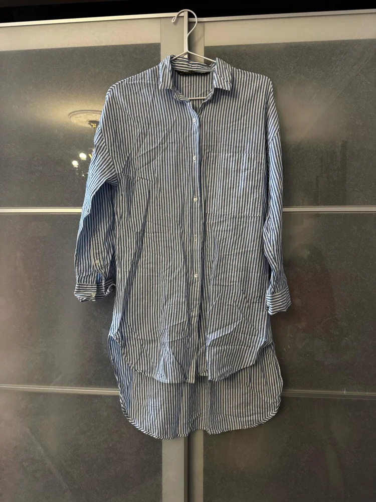 Zara قمصان